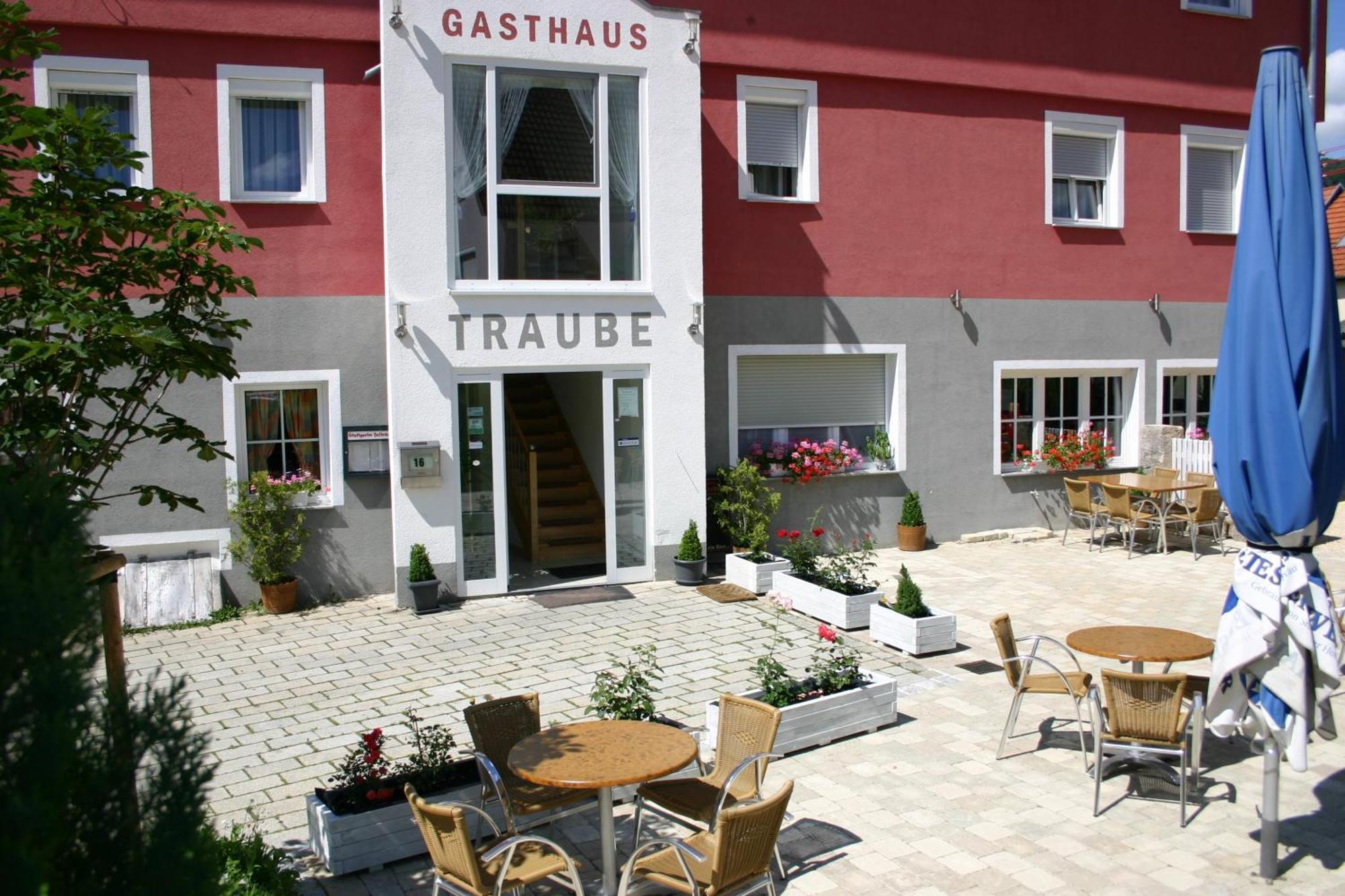 Gasthaus Traube Dettingen an der Erms Екстериор снимка